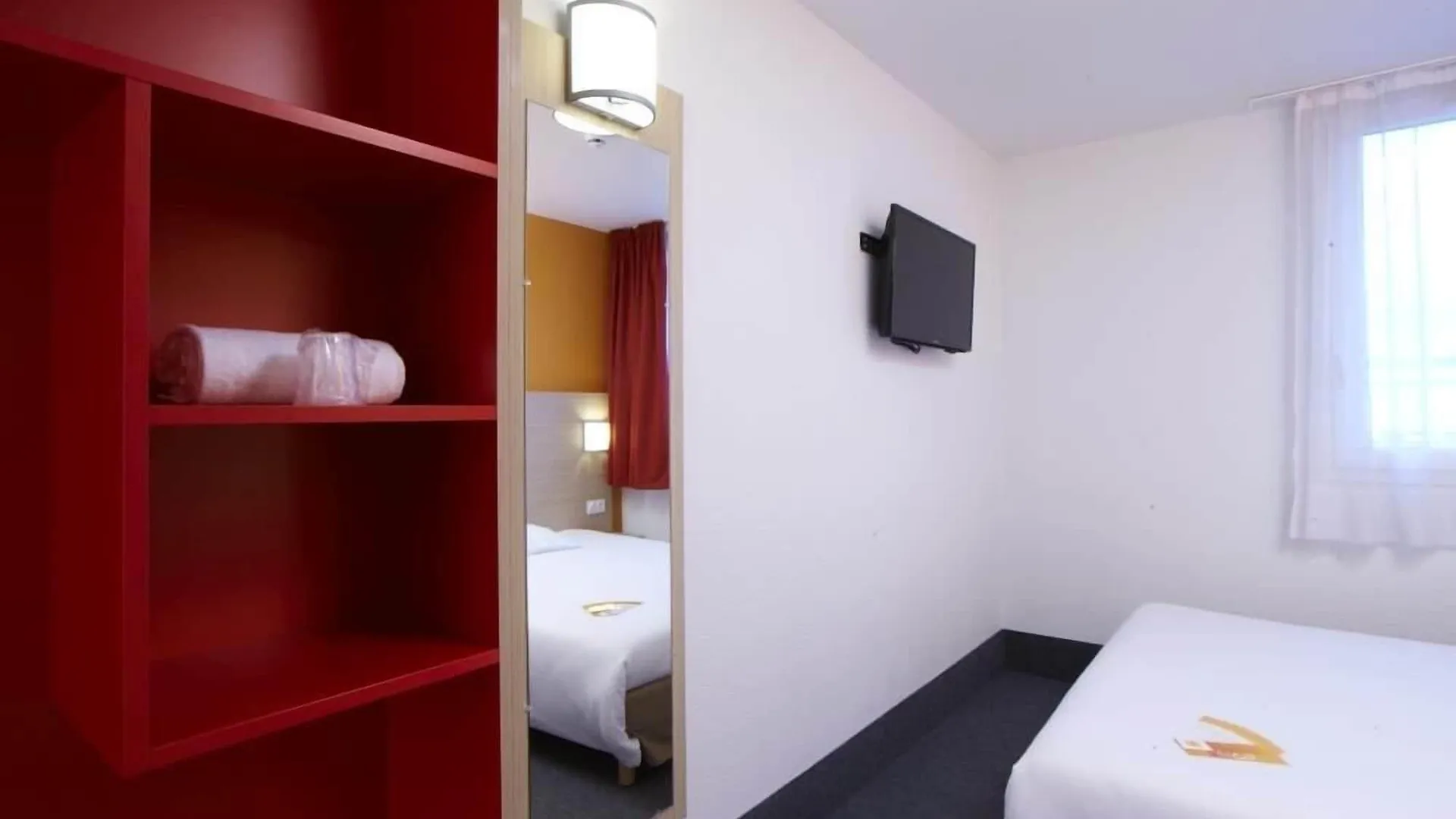 B&B Hotel Paris Nord Gonesse Parc Des Expos