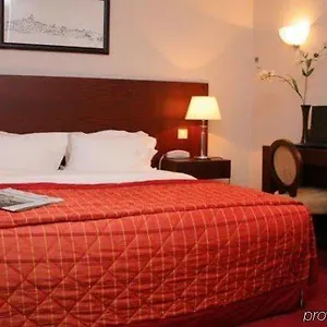 Hotel Ibis Styles La Reine, Bourg-la-Reine